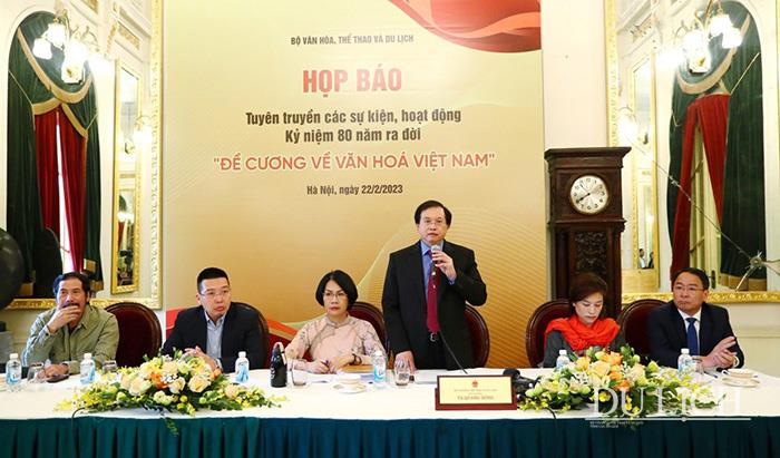 Thứ trưởng Bộ VHTTDL Tạ Quang Đông phát biểu